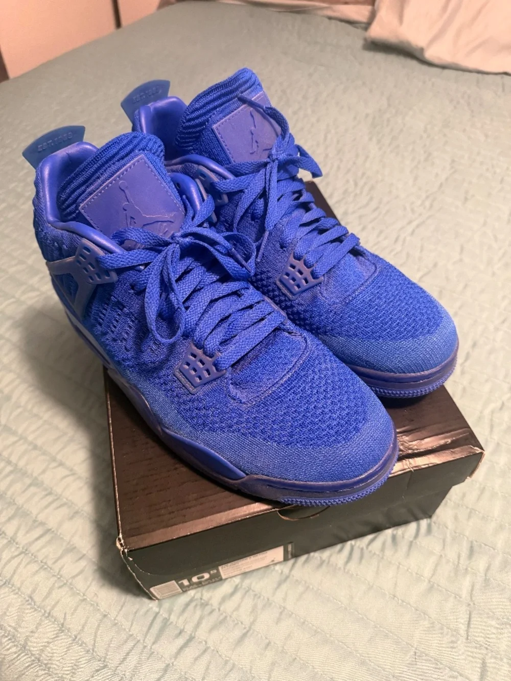 Air Jordan 4 Retro Flyknit Hyper Royal Blue AQ3559-400 Size 10.5